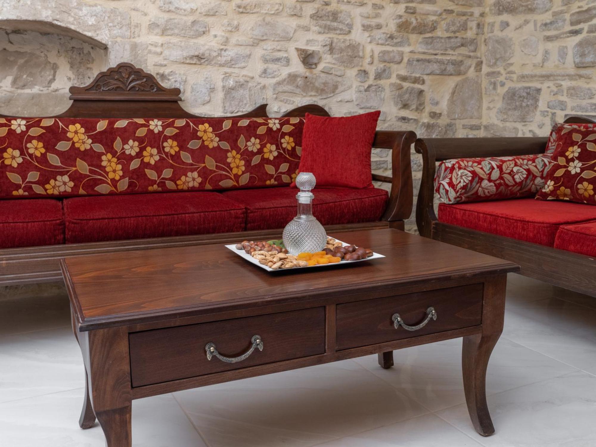 Draganigo Luxury Stone Houses 40 Min From Matala Ano Moulia Номер фото