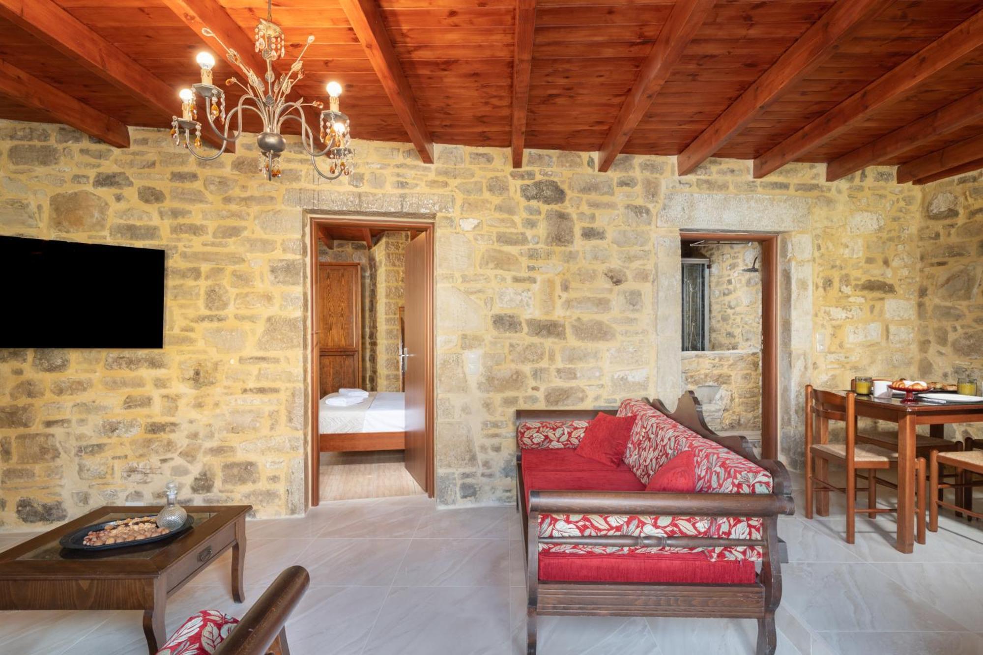 Draganigo Luxury Stone Houses 40 Min From Matala Ano Moulia Номер фото